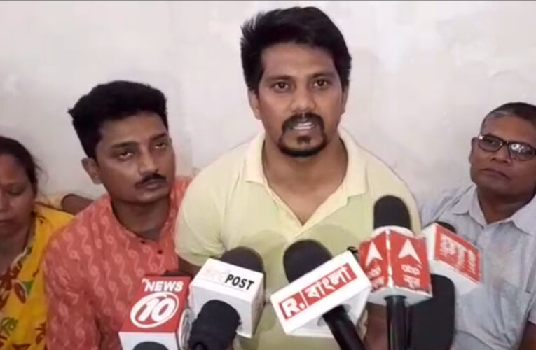 বিজেপি নেতার বাড়িতে হামলা চালানোর অভিযোগ শাসক দলের বিরুদ্ধে, অভিযোগ অস্বীকার শাসক দলের।