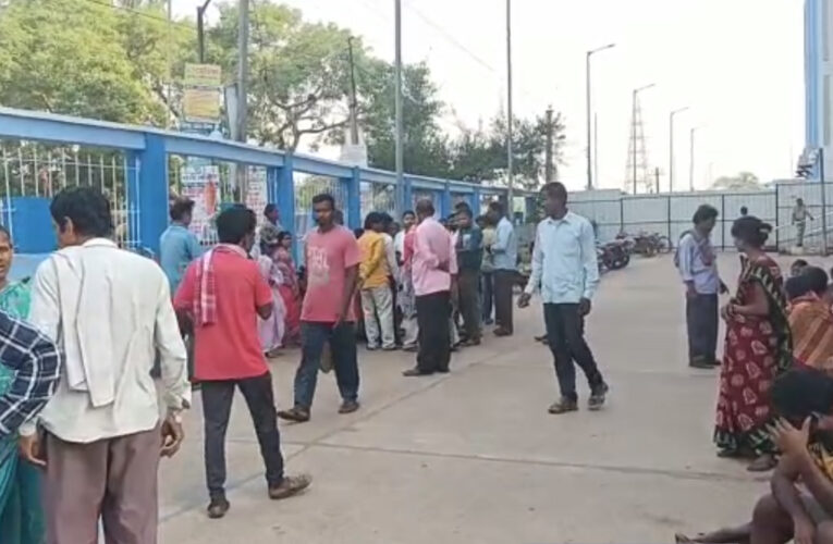 প্রসাদ খেয়ে অসুস্থ ৫৯; মৃত্যু হল এক যুবকের।