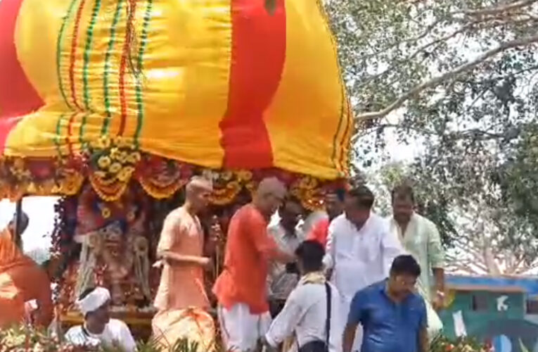 মেদিনীপুরে সাড়ম্বরে পালিত হলো রথযাত্রা।