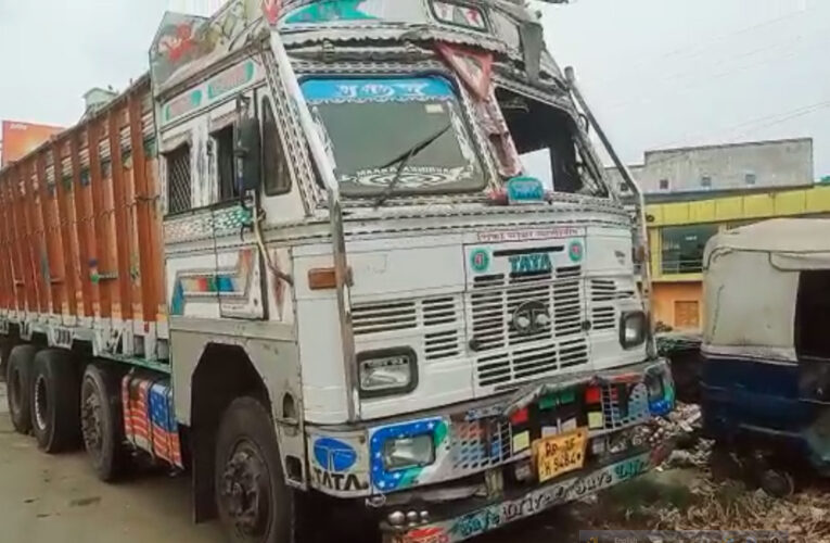 কুমড়ো বোঝাই গাড়ির চাকায় পিষ্ট প্রাত:ভ্রমণকারী। উত্তেজনা বাগনানে।