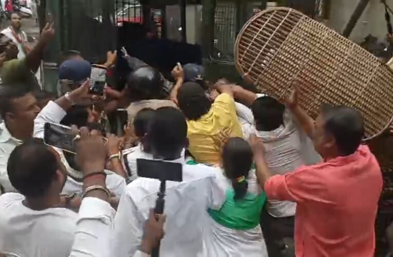 প্রাক্তন মন্ত্রী অরূপ রায় ঘনিষ্ঠ দাপুটে তৃণমূল নেতা গ্রেফতার, চললো ডিম থেরাপী।